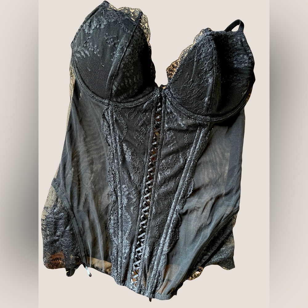 Victorias Secret Black Lace Sexy Lace up Corset 34B Sheer See Through Jeweled